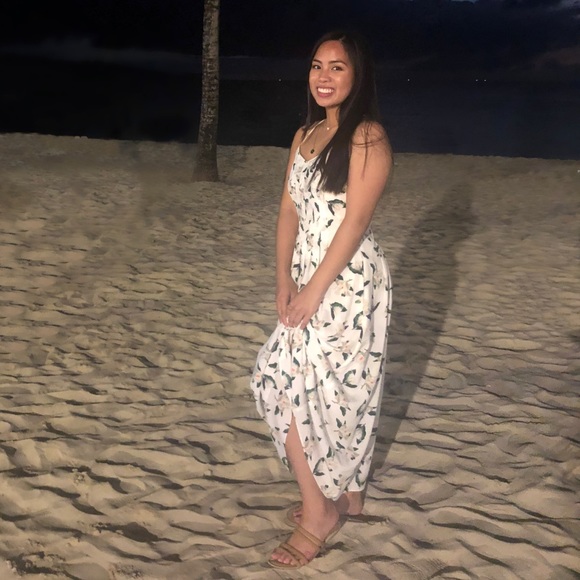 Meet your Posher, Helena - Picture 2 of 9